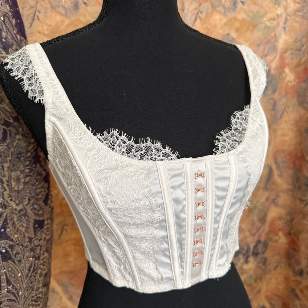 Victoria’s Secret Off-White Corset Bustier Top